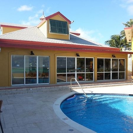 Augusta Bay Bahamas, Exuma George Town Exterior foto