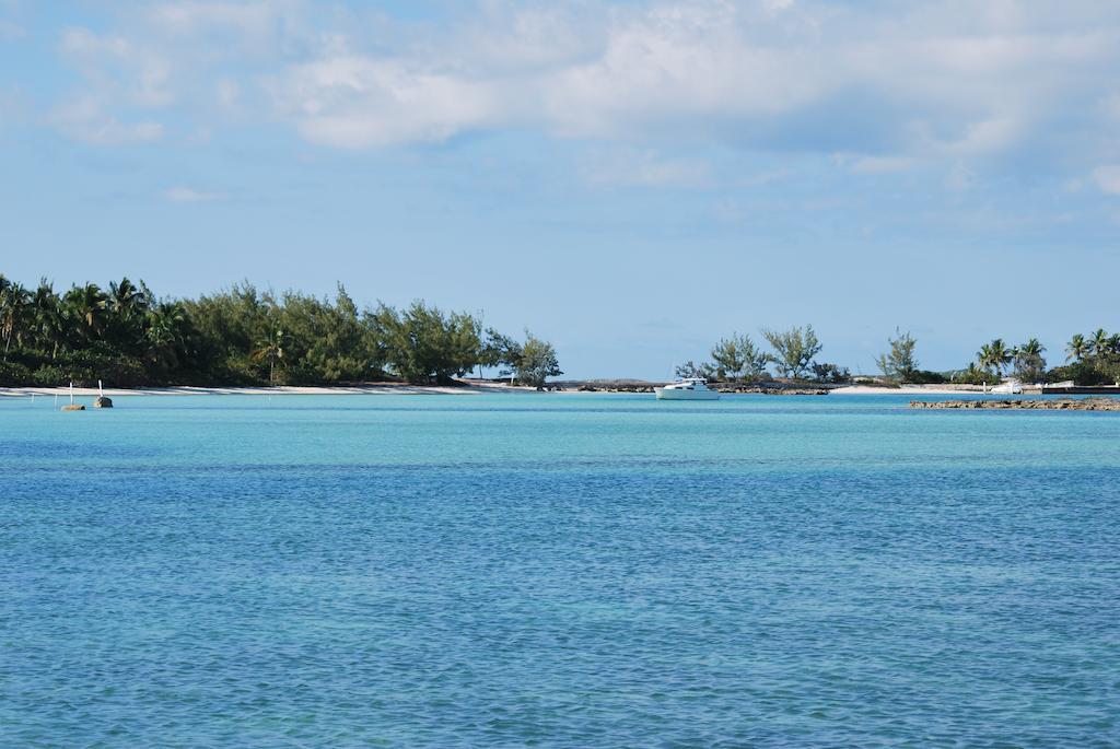 Augusta Bay Bahamas, Exuma George Town Exterior foto