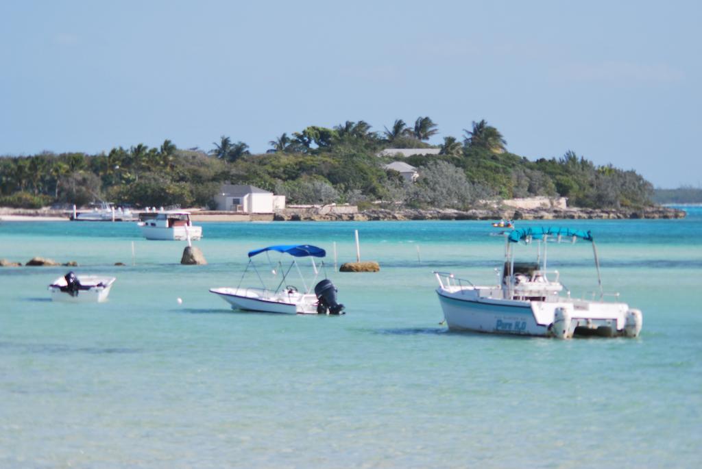 Augusta Bay Bahamas, Exuma George Town Exterior foto