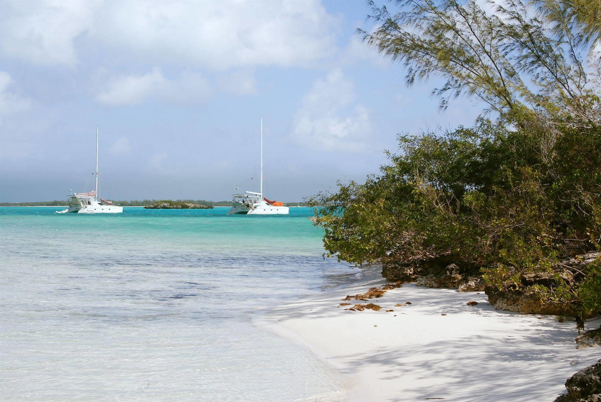 Augusta Bay Bahamas, Exuma George Town Exterior foto